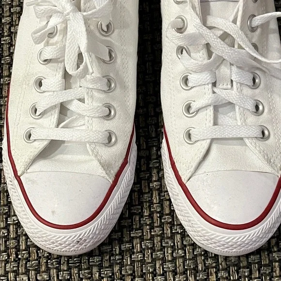 Converse White Low-Top Sneakers - Picture 3 of 10